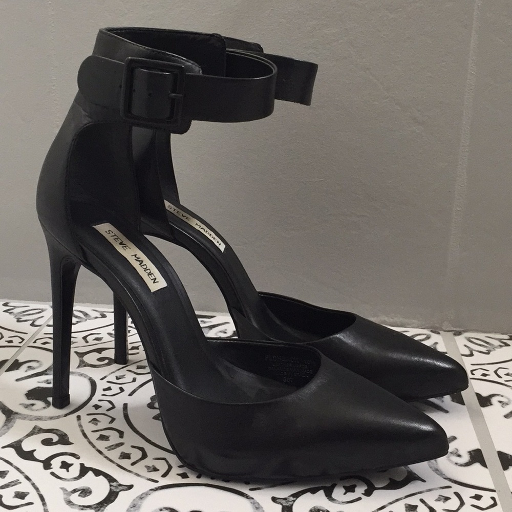 Steve Madden Pumps